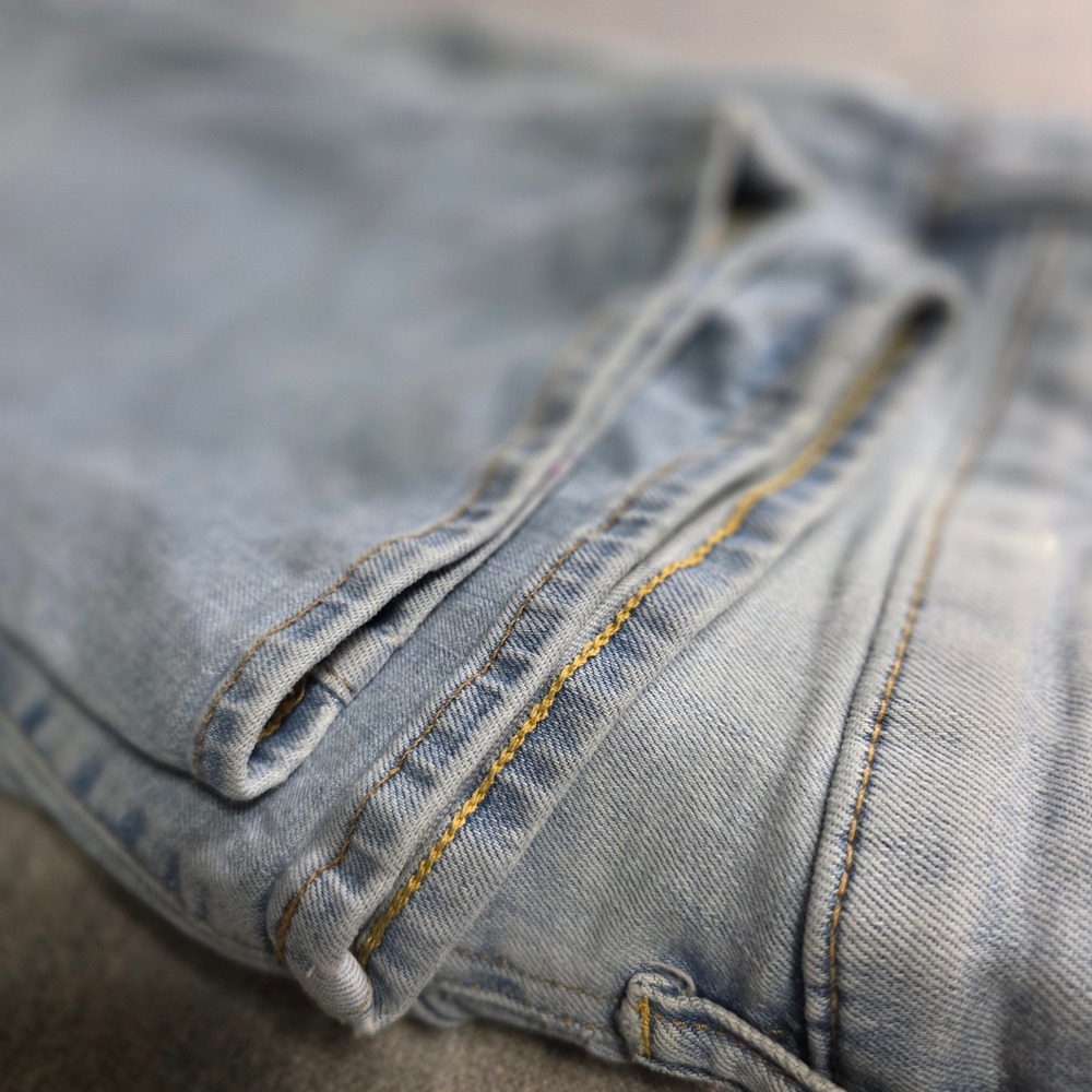 American Eagle Outfitters Mens Light Wash Airflex+ Straight Leg Jeans Size 29x32 - Picture 10 of 12